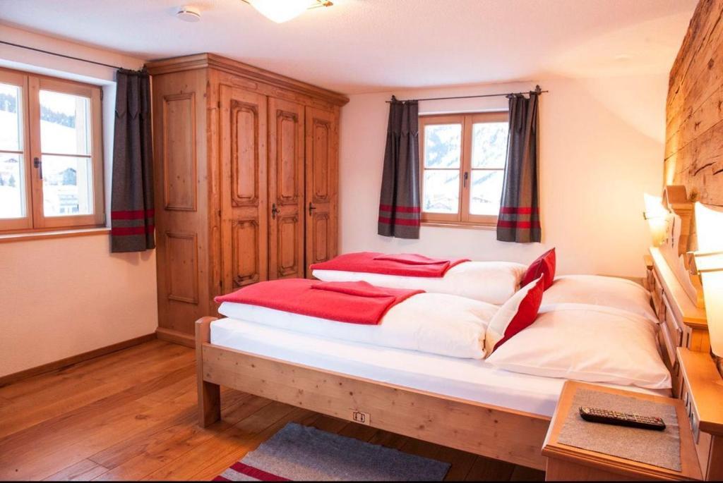 Appartement Omeshorn anno 1593 Lech Chambre photo